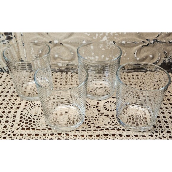 Set of 4 Pasabache Circleware Horizontal Line Ribbed Look Low Ball Glasses 10 oz - Picture 1 of 8